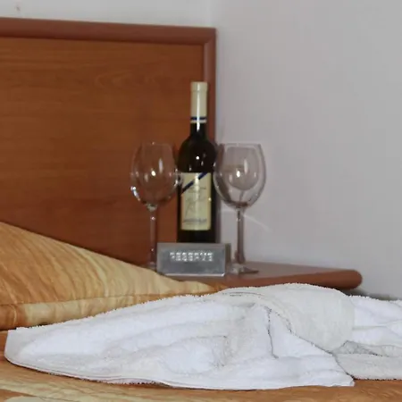 Concordia Plaza 2 Hotel